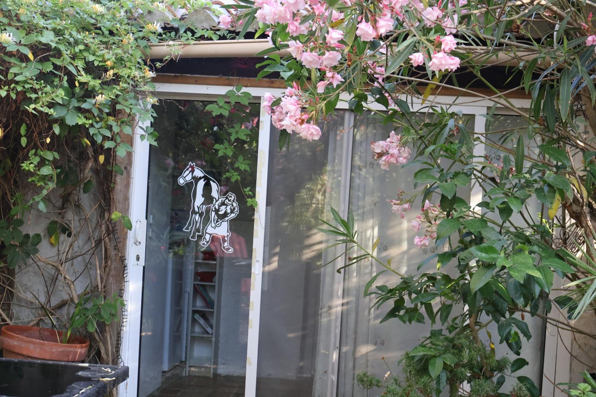 סן-מארי-דה-לה-מאר Gites Chambres D'Hotes Mazet Du Marechal Ferrant מראה חיצוני תמונה