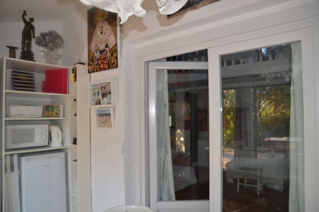 סן-מארי-דה-לה-מאר Gites Chambres D'Hotes Mazet Du Marechal Ferrant מראה חיצוני תמונה